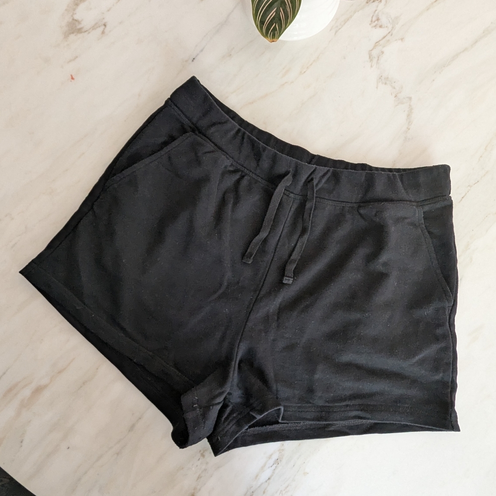 Old Navy Black Athletic Shorts with Elastic Waistband